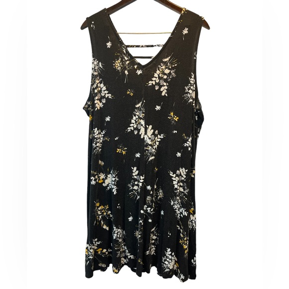 Maurice’s Sleeveless Deep V-Neck Mini Dress | 16-18 - Picture 4 of 11